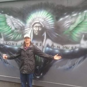 Meet your Posher, Marc